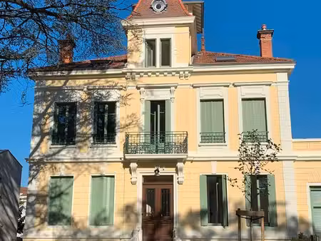 location t3 bron (vers le fort)