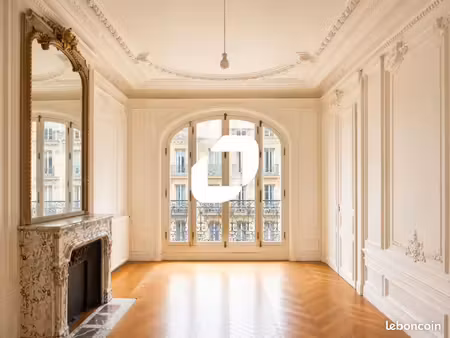 bureaux 338 m²
