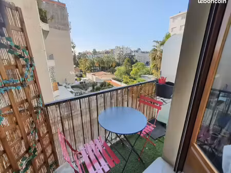 t1 meuble nice libération avec une cave