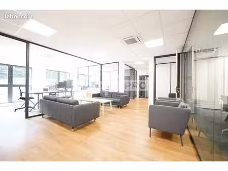 bureau 205 m²