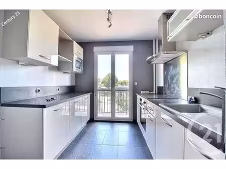appartement 3 pièces 53 m²