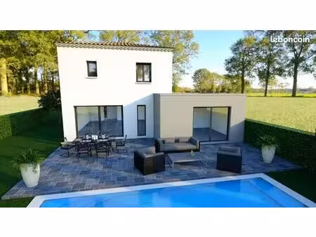 terrain à bâtir de 256 m² à hyeres (83)