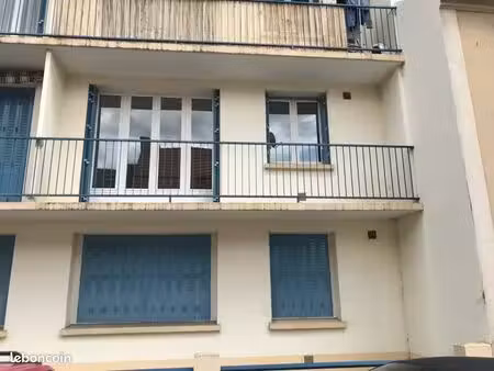 appartement t3 66 m2 avec balcon