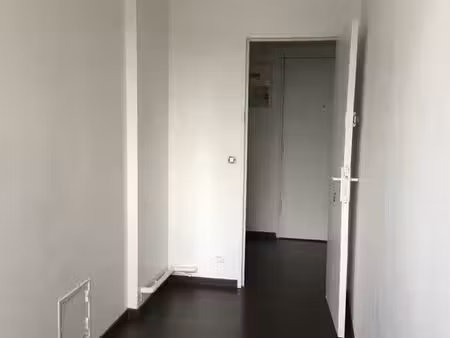 à louer – bureaux lumineux | paris 13e (porte de choisy)