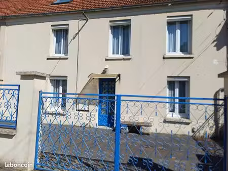 maison familiale 4 chambres avec jardin