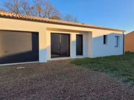 location maison meublé à talmont-saint-hilaire (85440) : à louer meublé / 87m² talmont-sai