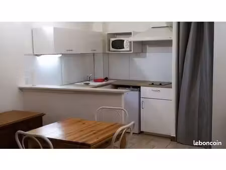 studio meublé et équipé à oraison