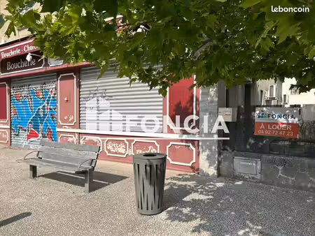local boucherie 140 m²