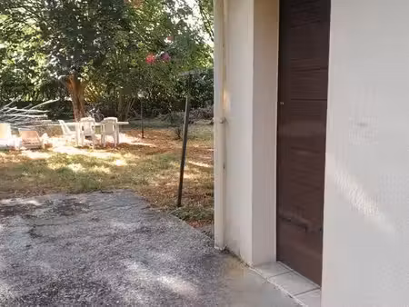 appartement 50m2 dans joli park boisé