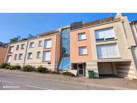 à louer grand t2 de 50m2 proche faculté