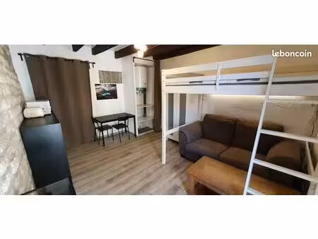 location studio meublé 22m² - quartier des arceaux
