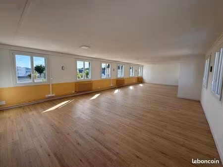 bureaux 205 m² auxerre