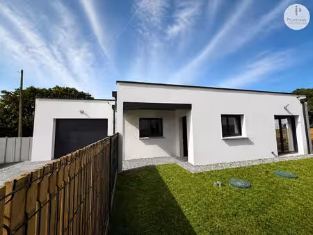 bains-sur-oust ? maison contemporaine neuve de plain-pied ? 3 chambres ? garage