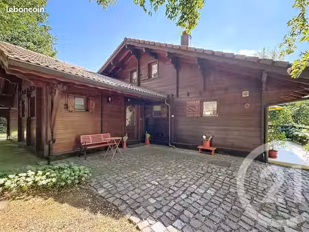 maison 6 pièces 139 m²