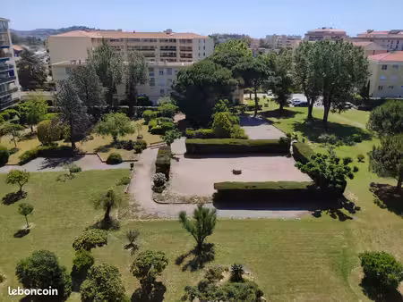 fréjus plage t3 de 67 m2 terrasses de 20 m2