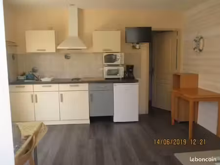 loue studio meublé