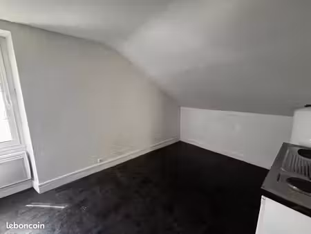 studio 1 pièce 13 m²