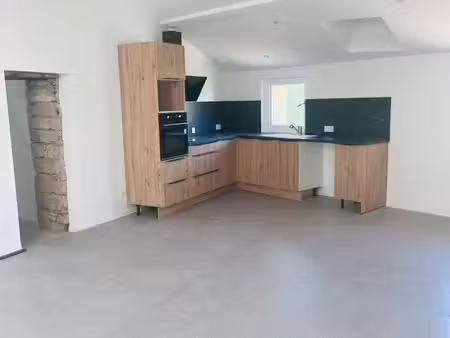 ? appartement 3 pièces – 75 m² – 2 chambres – disponible le 15 septembre