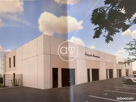 entrepôt 218 m² solliès-ville