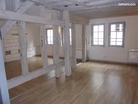magnifique t2 – 71m² au sol - 63 m² carrez - produit rare – hyper centre