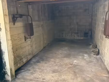 box garage voiture ou stockage bondy gare