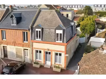 maison entièrement rénovée - 150 mètres de la mer