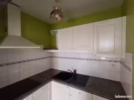 rodez  appartement t3  calme  parking  proximité fac  iut  colocation