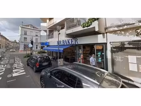 local commercial vide / bail neuf / 99m² / axe principal de longjumeau 91160