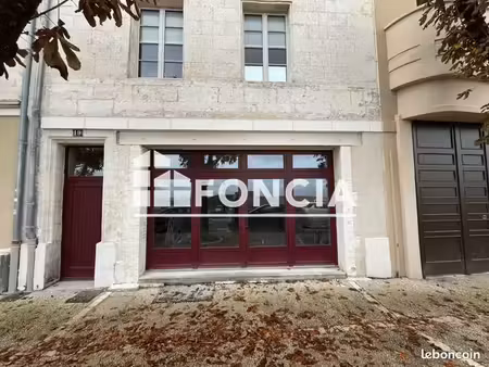 local commercial 264 m²