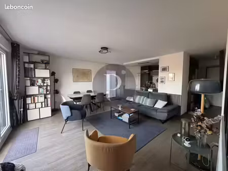 appartement 5 pièces 98 m²