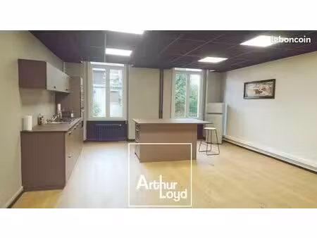 bureaux 107 m² tulle