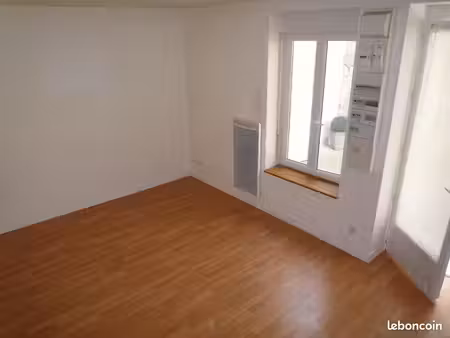 mansle duplex-tout à pied