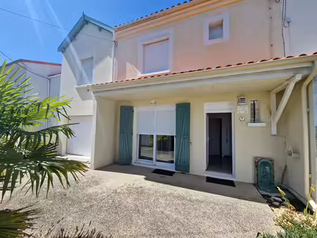 à quelques pas de l'océan  une maison pensée pour profiter pleinement de châtelaillon-plag