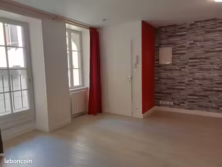 loue studio montbard 21500