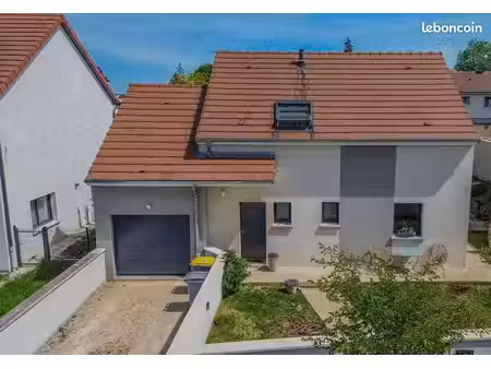 maison à louer à is-sur-tille