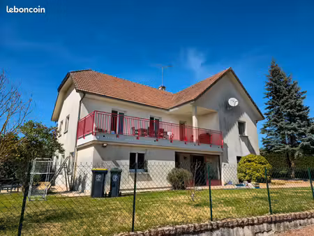 maison de 120 m² avec garage double  jardin et terrasse – flagey-lès-auxonne