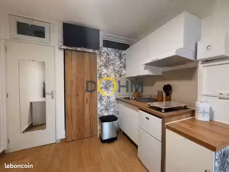 studio 1 pièce 16 m²
