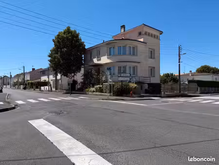 vous avez besoin d'une belle visibilité pour installer vos bureaux  c'est ici