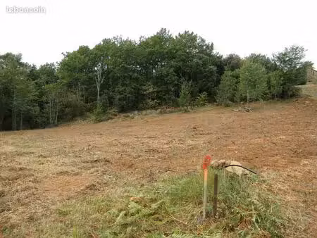 terrain 3 400 m² sarlat la caneda