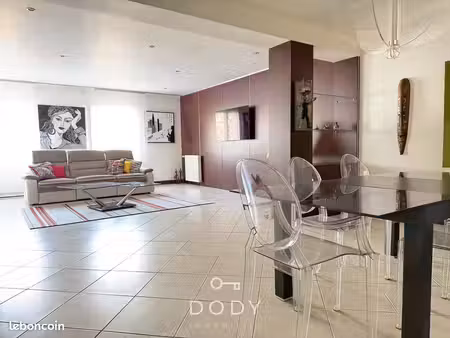 appartement 4 pièces 109 m²