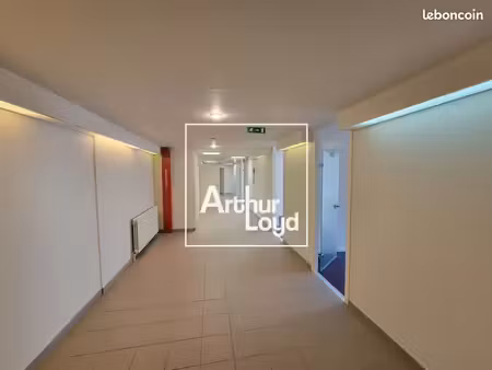 bureaux 317 m² montbéliard