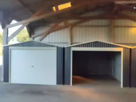 location box/garage