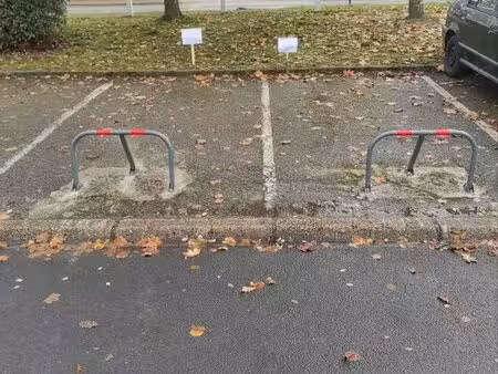 location place de parking l'isle adam