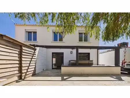 maison 4 pièces 130 m²