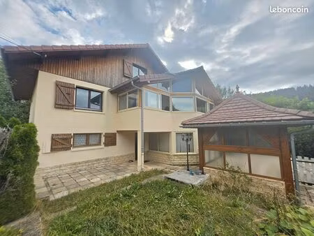 maison 5 pièces 167 m²