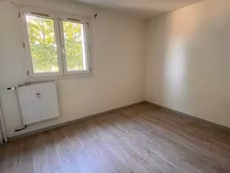 appartement 4 pièces 74 m²