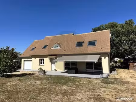 maison 5 pièces 174 m²