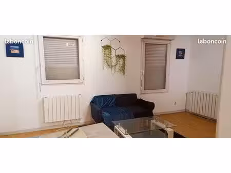 grand studio 30m2 proche gare de chartres
