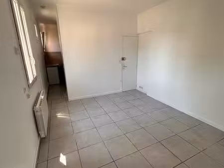 studio centre pont-audemer 19m2