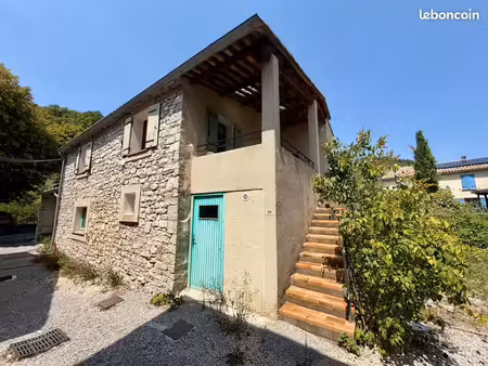maison 3 pièces 180 m²